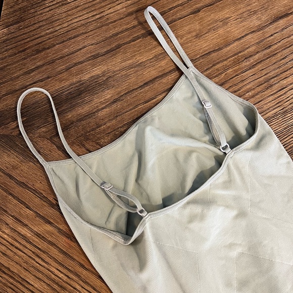 Blanqi: everyday camisole - Picture 8 of 10